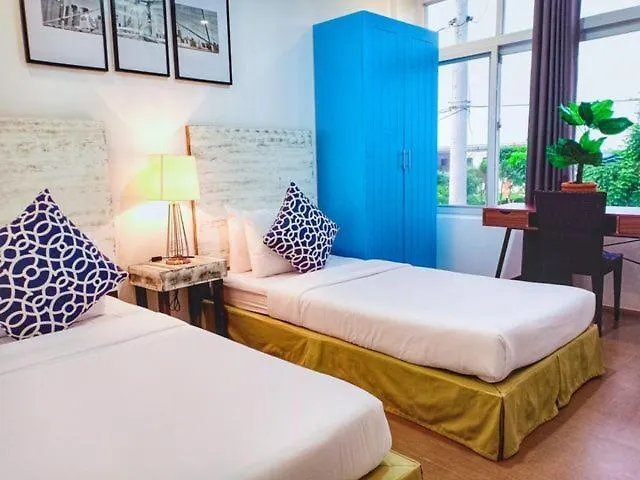 The Mansion Boutique Hotel Mabalacat 4*,