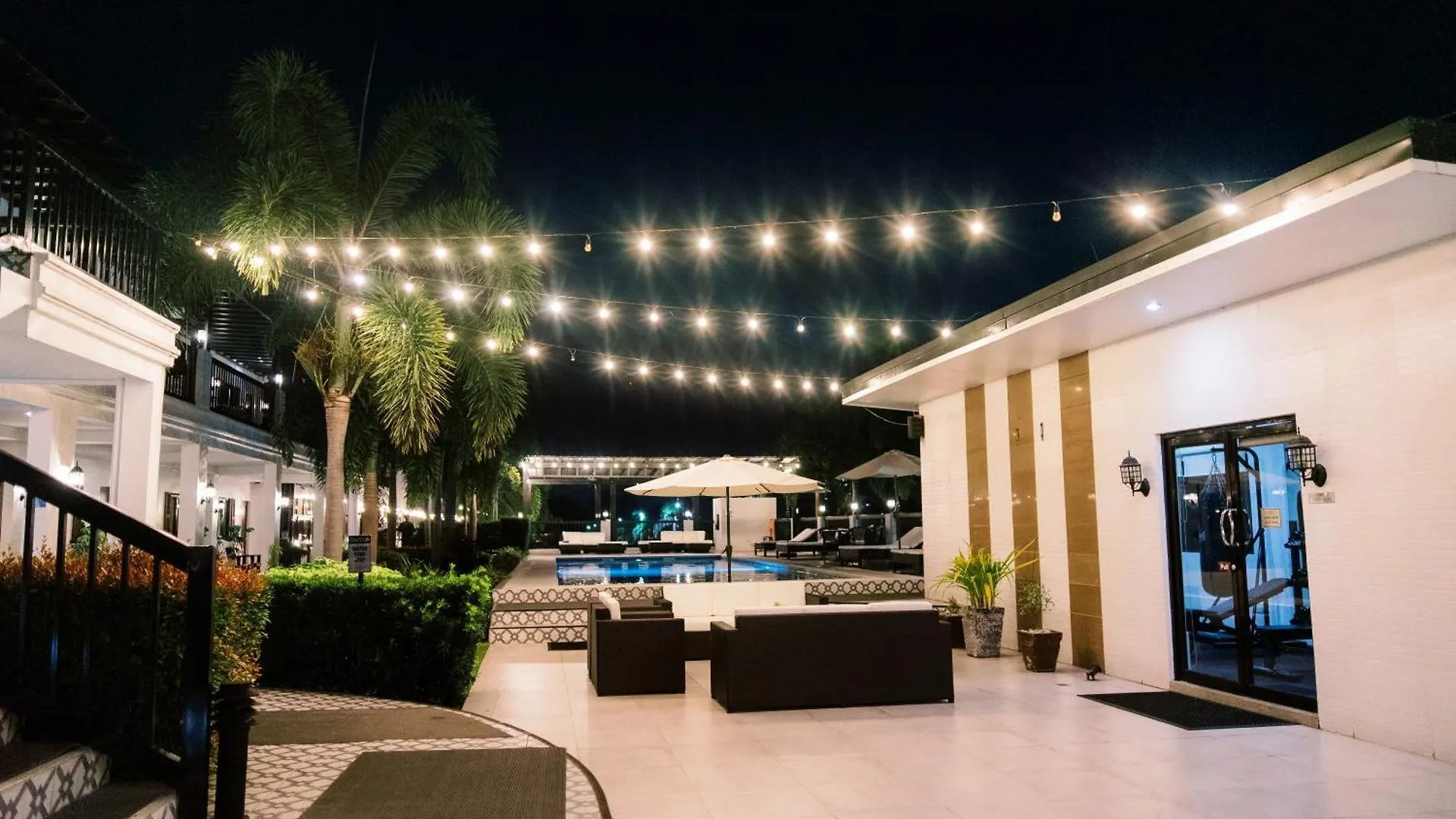 ****  The Mansion Boutique Hotel Mabalacat Philippines